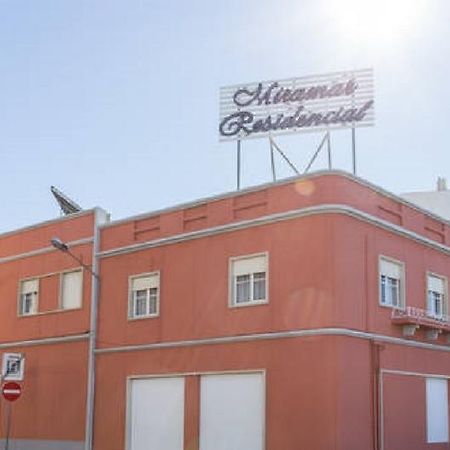 Residencial Miramar Hotell Quarteira Eksteriør bilde