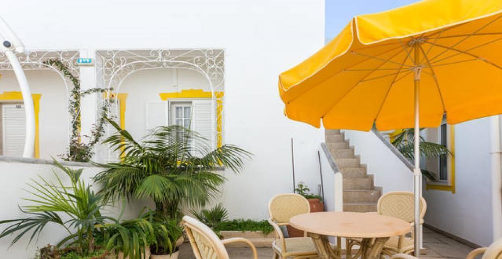 Residencial Miramar Hotell Quarteira Eksteriør bilde