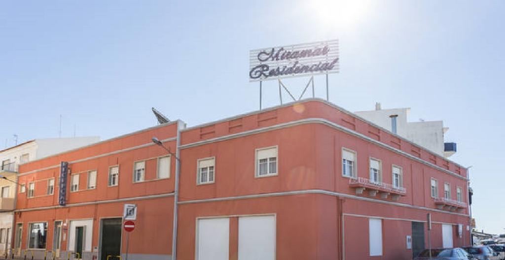 Residencial Miramar Hotell Quarteira Eksteriør bilde