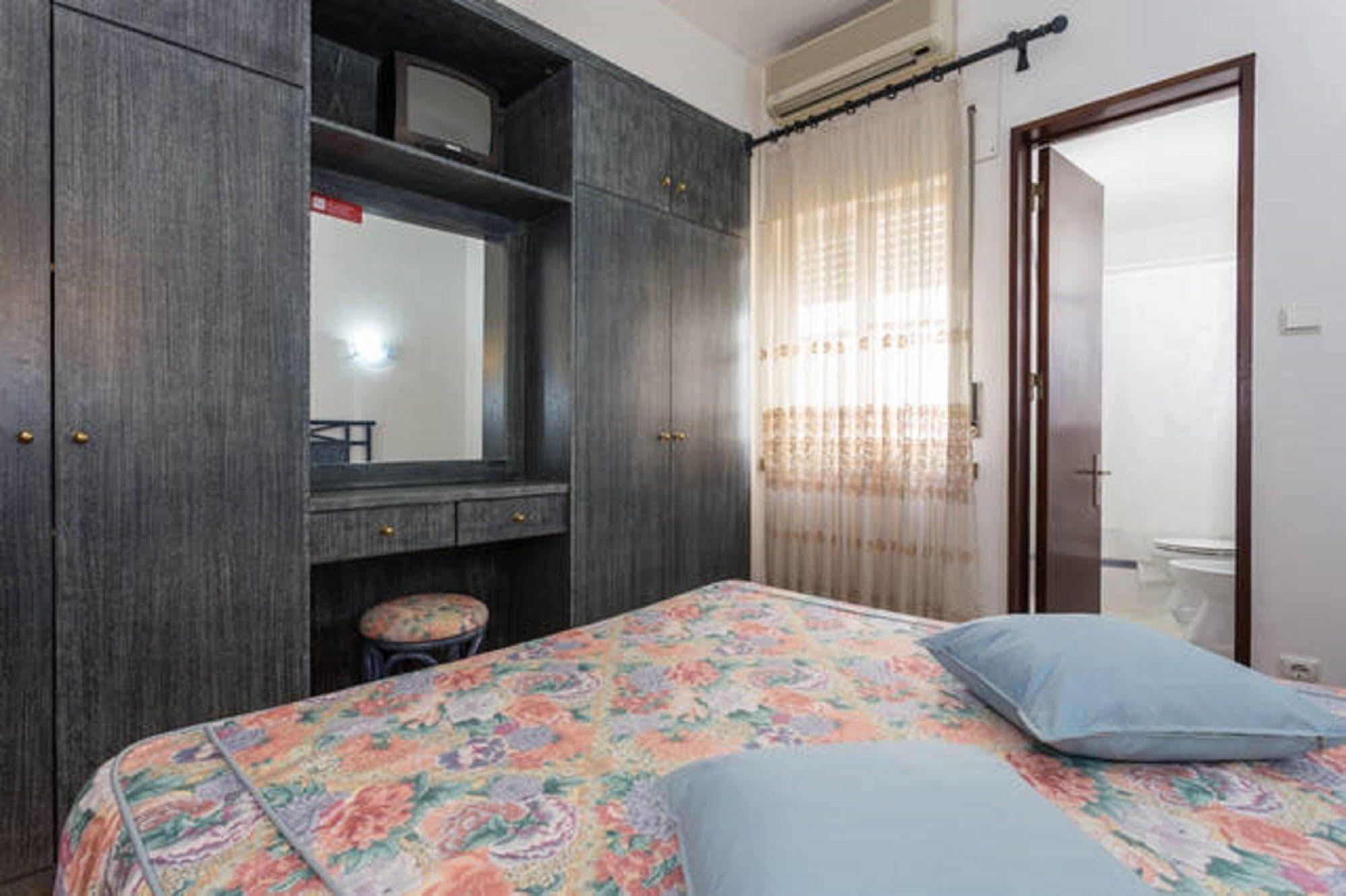 Residencial Miramar Hotell Quarteira Eksteriør bilde