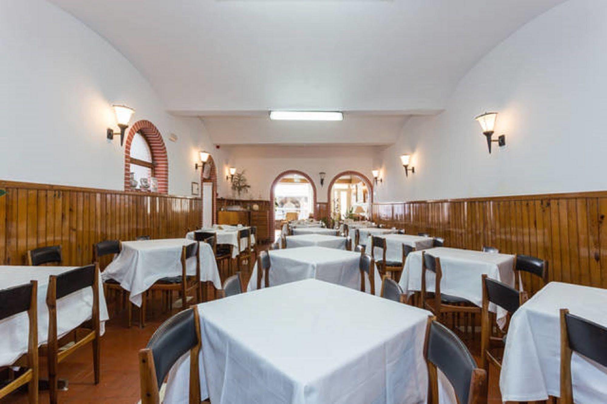 Residencial Miramar Hotell Quarteira Eksteriør bilde